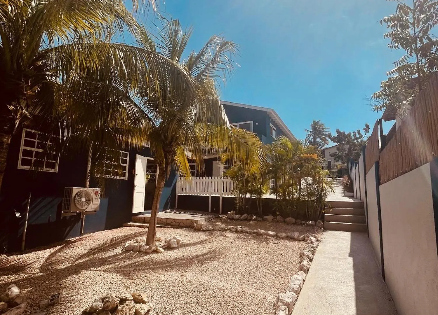 Mini Resort Kaya Verdi Willemstad